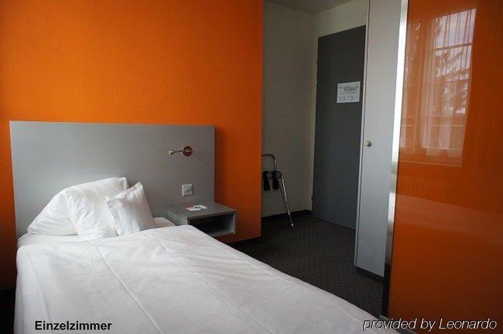 Hotel & Gasthaus Die Perle ペルレン エクステリア 写真