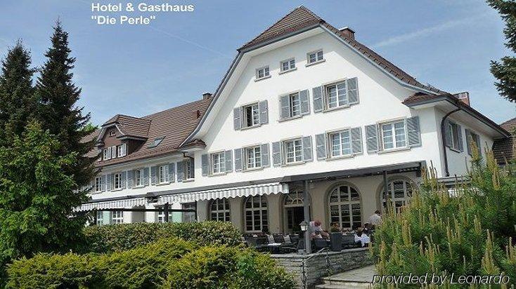 Hotel & Gasthaus Die Perle ペルレン エクステリア 写真